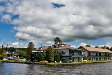Отель Gauthier's Saranac Lake Inn and Hotel в городе Саранак Лейк, США