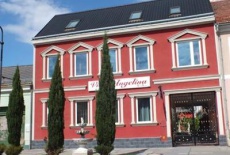 Отель Villa-Angelina Langenzersdorf в городе Лангенцерсдорф, Австрия