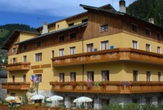 Отель Hotel La Sponda Valleve в городе Валлеве, Италия