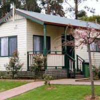Отель Warragul Gardens Holiday Park в городе Уоррагул, Австралия