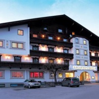 Отель Hotel Goldenes Kreuz Tannheim в городе Танхайм, Австрия