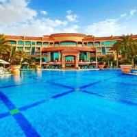 Отель Al Raha Beach Hotel в городе Абу-Даби, ОАЭ