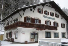 Отель Pension Alpina Gries am Brenner в городе Грис-на-Бреннере, Австрия