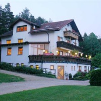 Отель Landhotel Waldesruh в городе Фурт-им-Вальд, Германия