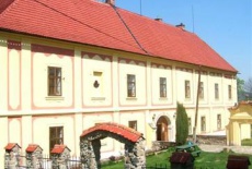 Отель Penzion Zamek Lesany в городе Лешаны, Чехия
