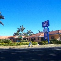 Отель Yamba Twin Pines Motel в городе Ямба, Австралия