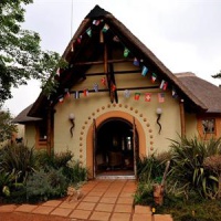 Отель African Silhouette Guesthouse в городе Бенони, Южная Африка
