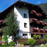 Отель Apart Garni Alpevita Guesthouse Mayrhofen в городе Майрхофен, Австрия