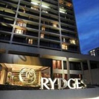 Отель Rydges Lakeside в городе Вембойн, Австралия