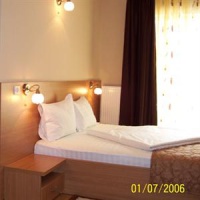 Отель Pension Select Arad в городе Арад, Румыния