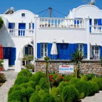 Отель Studios Oceanis Bay Kamari в городе Камари, Греция