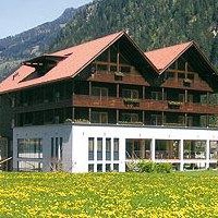Отель Innerwiesn Apartment Mayrhofen в городе Майрхофен, Австрия