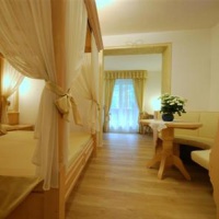 Отель Hotel Bellaria Predazzo в городе Предаццо, Италия