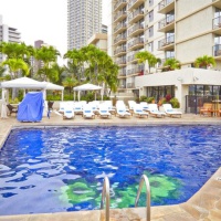 Отель Luana Waikiki Hotel & Suites в городе Гонолулу, США
