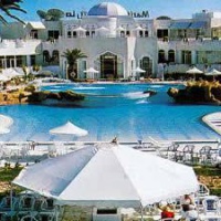 Отель Hotel Mariqueen в городе Хумт-Сук, Тунис