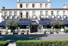 Отель Hotel de France et d'Angleterre в городе Полак, Франция