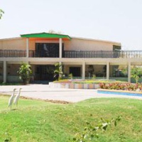 Отель Narmada Nihar Resort в городе Rajpipla, Индия