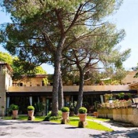 Отель Le Mas D'Entremont Hotel Aix-en-Provence в городе Экс-ан-Прованс, Франция
