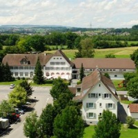 Отель Hotel & Gasthaus Die Perle в городе Перлен, Швейцария