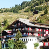 Отель Toni в городе Ридеральп, Швейцария
