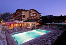Отель Hotel Cristallo Garni Aaritz в городе Тенна, Италия