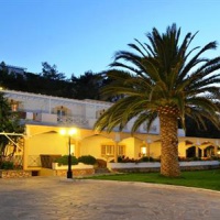 Отель Dolphin Bay Hotel в городе Галиссас, Греция