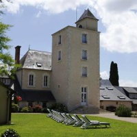Отель Hotel Relais Des Landes Ouchamps в городе Ушам, Франция
