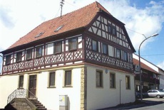 Отель Zum Goldenen Adler Hotel Pfarrweisach в городе Пфарвайзах, Германия