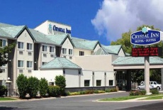 Отель Crystal Inn Hotel & Suites - Logan в городе Уэллсвилл, США