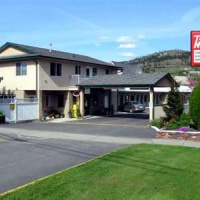 Отель Travelers Motel Penticton в городе Пентиктон, Канада