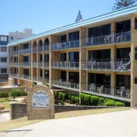 Отель Dulkara Holiday Units в городе Кинг Бич, Австралия
