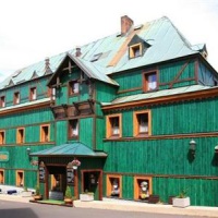 Отель Hotel Zeleny Dum в городе Божи-Дар, Чехия