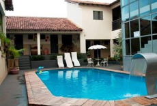 Отель Hotel Pousada Tropical в городе Барра-ду-Гарсас, Бразилия
