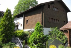 Отель Chez les Dudu в городе Miege, Швейцария