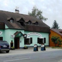 Отель Penzion a restaurace Myslivna в городе Velky Ujezd, Чехия