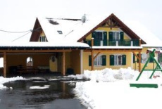 Отель Bauernhof Kainer-Muhr в городе Хартберг-Умгебунг, Австрия