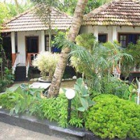 Отель Flower Garden Hotel Galle в городе Унаватуна, Шри-Ланка