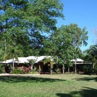 Отель Hibiscus Lodge в городе Мишен Бич, Австралия