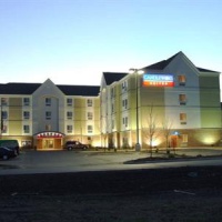 Отель Candlewood Suites Bloomington Normal в городе Нормал, США