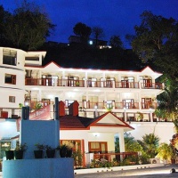 Отель Ganga Beach Resort в городе Ришикеш, Индия