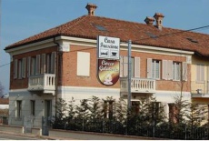 Отель Casa Fruscione в городе Мальяно-Альфиери, Италия