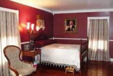 Отель The Old Parsonage Bed and Breakfast в городе Личбург, США