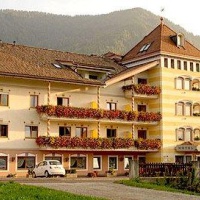 Отель Hotel Reipertingerhof в городе Брунек, Италия