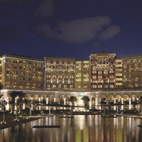 Отель Ritz Carlton Abu Dhabi Grand Canal в городе Абу-Даби, ОАЭ