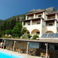 Отель Captain's Apartments Barbati в городе Barmpati, Греция