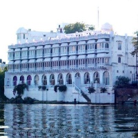 Отель Lake Pichola Hotel в городе Удайпур, Индия