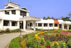 Отель Teesta Paryatak Abas в городе Naxalbari, Индия