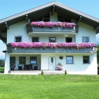 Отель Gastehaus Weber Oberperfuss в городе Оберперфус, Австрия