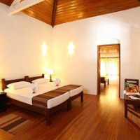 Отель The Sanctuary at Tissawewa-Colonial Hotel в городе Анурадхапура, Шри-Ланка