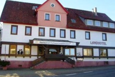 Отель Hotel Lowen Schwarzwaldstuben-Simmersfeld в городе Зиммерсфельд, Германия